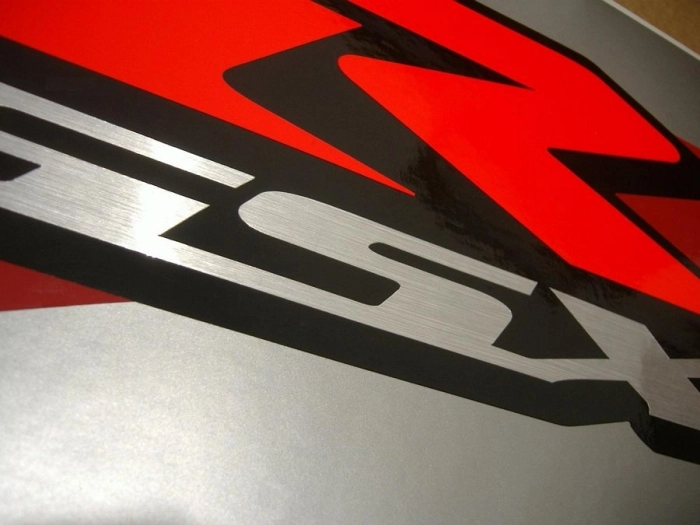 Suzuki GSX-R 1000 2002 with Red/Black/Silver Replica Decal
