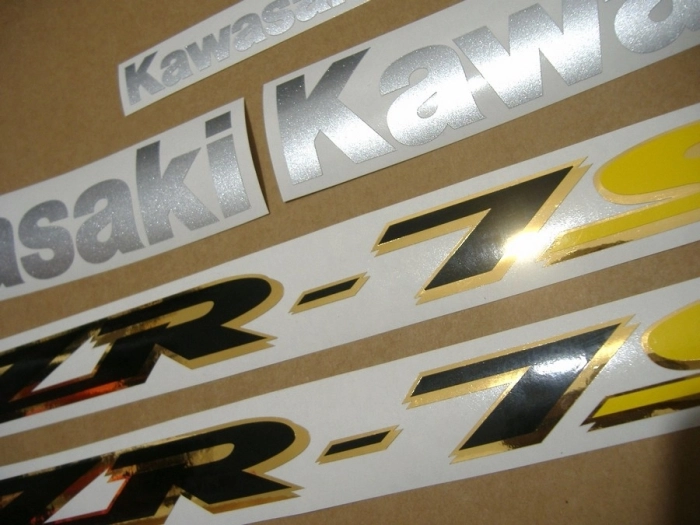 Kawasaki ZR-7S 2004 - Red - Sticker-Decals