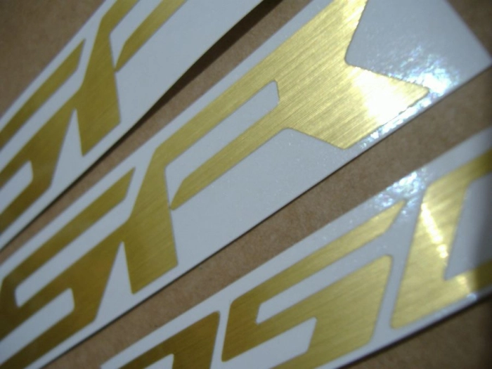 Suzuki GSR 750 2012 with Black Replica Decal