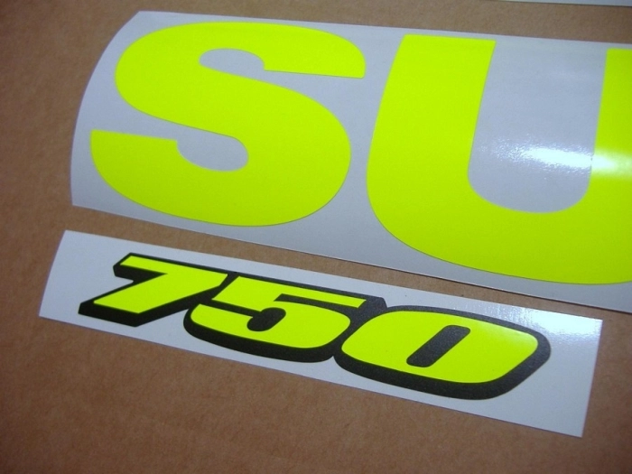 Suzuki GSX-R 750 Universal with Neon-Yellow Replica Decal