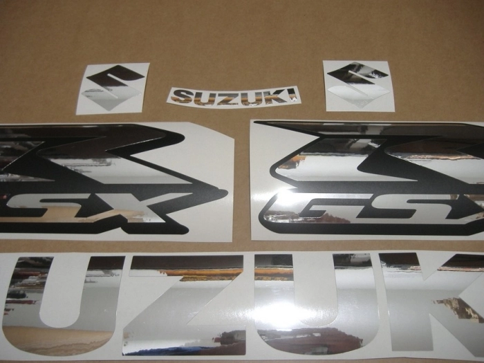 Restoration Sticker for Suzuki GSX-R 1000 Universal in Chrome