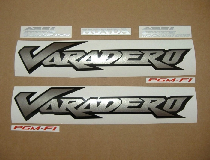 Honda XL 1000V Varadero 2005 mit Dunkelblau Motorrad Dekor