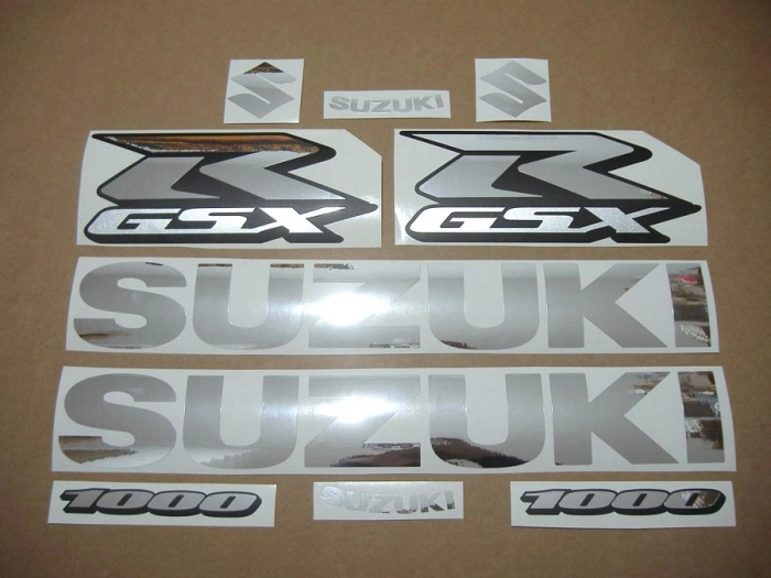 Suzuki GSX-R 1000 Universal in chrome silber mit Aufkleber-Dekor