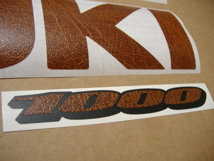 Suzuki GSX-R 1000 Universal with Leather Vinyl-Sticker