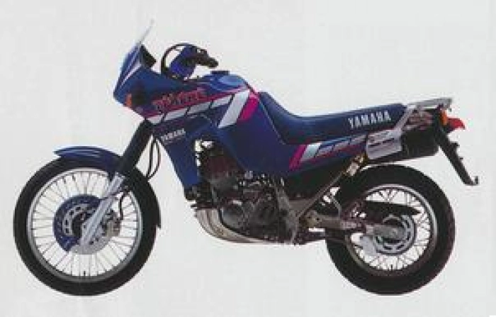 Yamaha XTZ 660 Tenere 1991 with Blue Motorcycle Decals